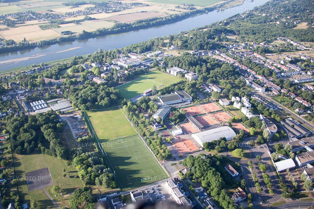 Luftbild: Ortsansicht in Blois im Bundesland Loir-et-Cher in Frankreich. Foto: IMG_082025.jpg vom 20.06.2015 durch Werner Riehm/FLY-FOTO.de
