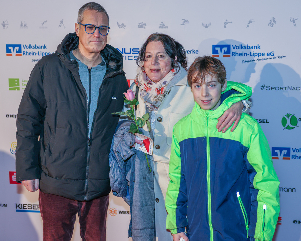 top-top.de250214-043 | Die 3. Weseler SportNacht, die große Sportgala mit Ehrungen der Weseler Sportler des Jahres 2024 findet am Freitag, den 14.02.2025 im Festzelt an der Rheinpromenade statt.Foto: Erwin Pottgiesser