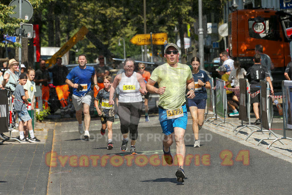 250621_1049_EX1_2698 | Sportfotografie im Rhein-Sieg Kreis, Köln, Bonn, NRW, Rheinland Pfalz, Hessen, etc. Unser Tätigkeitsfeld umfasst den Laufsport vom Volkslauf über den Marathon, Duathlon, Triathon bis zum Ultralauf wie Kölnpfad Ultra oder Schindertrail.