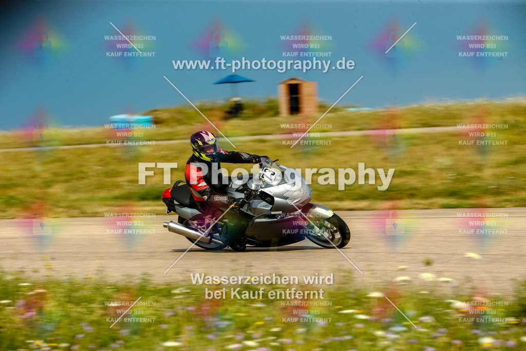 Chambley Juli-0655 | Hier findet Ihr Bilder von Touristenfahrten auf der Nürburgring Nordschleife oder von anderen Veranstaltungen die ich besucht habe. Viel Spass beim Durch Schauen 