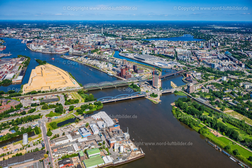 Hamburg_Elbbrücken_Baakenhafen_Hafencity_ELS_0147200625 | Luftbilder aus Norddeutschland. Die große Luftbild Bilddatenbank von Sylt, Amrum, Föhr, Büsum, Cuxhaven, Hamburg, Bremen, Bremerhaven, Cuxhaven, Langeoog, Norderney, Borkum, Emden, Nordsee, Ostsee, Flensburg, Kiel, Stralsund, Rostock, Darß, Rügen, Usedom