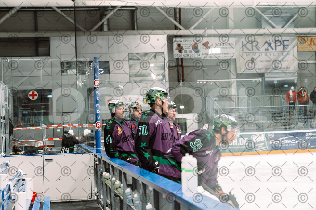 Alligators_vs_Fuessen_26.10.2025-015 | Höchstadt Alligators Fotogalerie: Eishockey-Action aus Franken. Professionelle Spielfotos, Portraits & Stadionbilder zum Download. Jetzt entdecken! - Realized with Pictrs.com