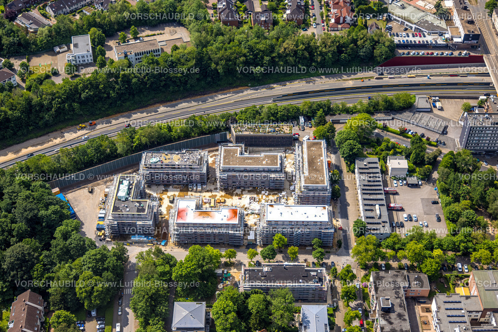 Essen220502457 | Luftbild, Baustelle mit Neubau Wohnhäuser Manfredstraße Ecke Ursulastraße auf dem ehemaligen Gelände der Spedition Paas Essen-Rüttenscheid, Essen, Ruhrgebiet, Nordrhein-Westfalen, Deutschland