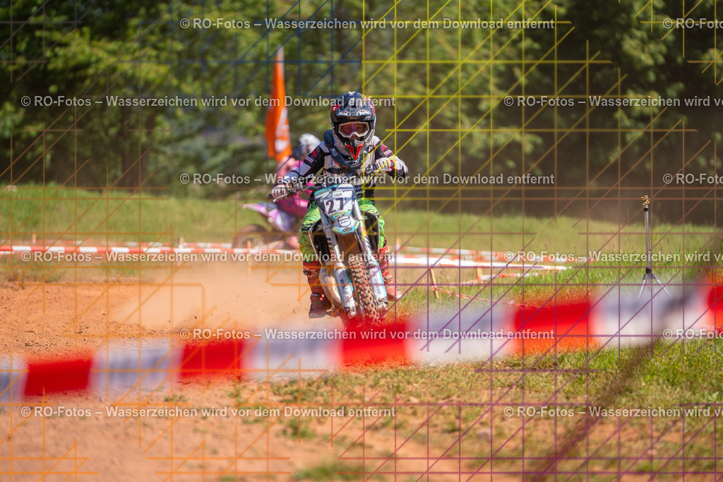 Wolfshausen 1 Lauf -1001 | Sportfotografie von RO-Fotos: Motorsport, Motocross, Enduro, Laufveranstaltungen und Triathlon. Professionelle Fotos von Sportlern und Events. - Realisiert mit Pictrs.com