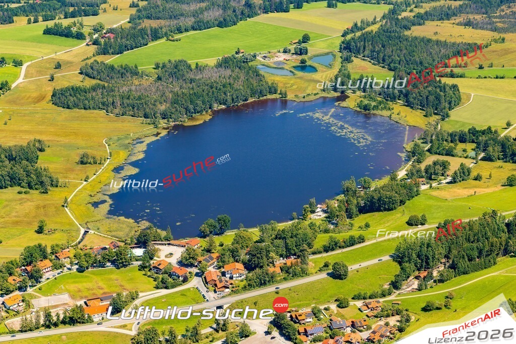 Schöne Luftaufnahme Seeblick See Bad Bayersoien - Die Luftaufnahme wurde 2025 vom Flugzeug heraus erstellt ( keine Drohne ) - Hochauflösende Luftaufnahme - für professionelle Ausdrucke geeignet. Die Geschenkidee !Mit Lizenz und Bildrechte bestellbar