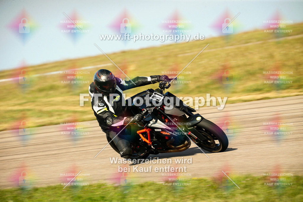 _MOT5765 | Hier findet Ihr Bilder von Touristenfahrten auf der Nürburgring Nordschleife oder von anderen Veranstaltungen die ich besucht habe. Viel Spass beim Durch Schauen 