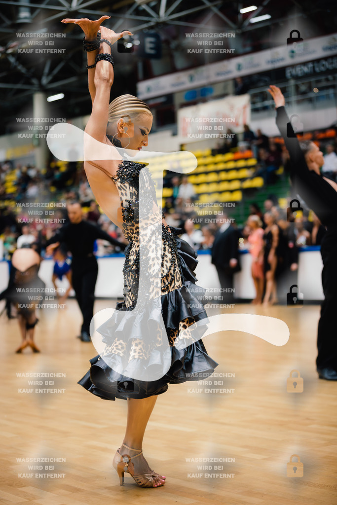 Hessen Tanzt WDSF International Open Latin 1st (17) Artur Balandin _ Anna Salita (T.T.C. Rot-Weiß-Silber Bochum)-2025-05-18-3808 | Webshop for digital downloads and prints of dance sport, event & show photographer Julian Link - Realisiert mit Pictrs.com