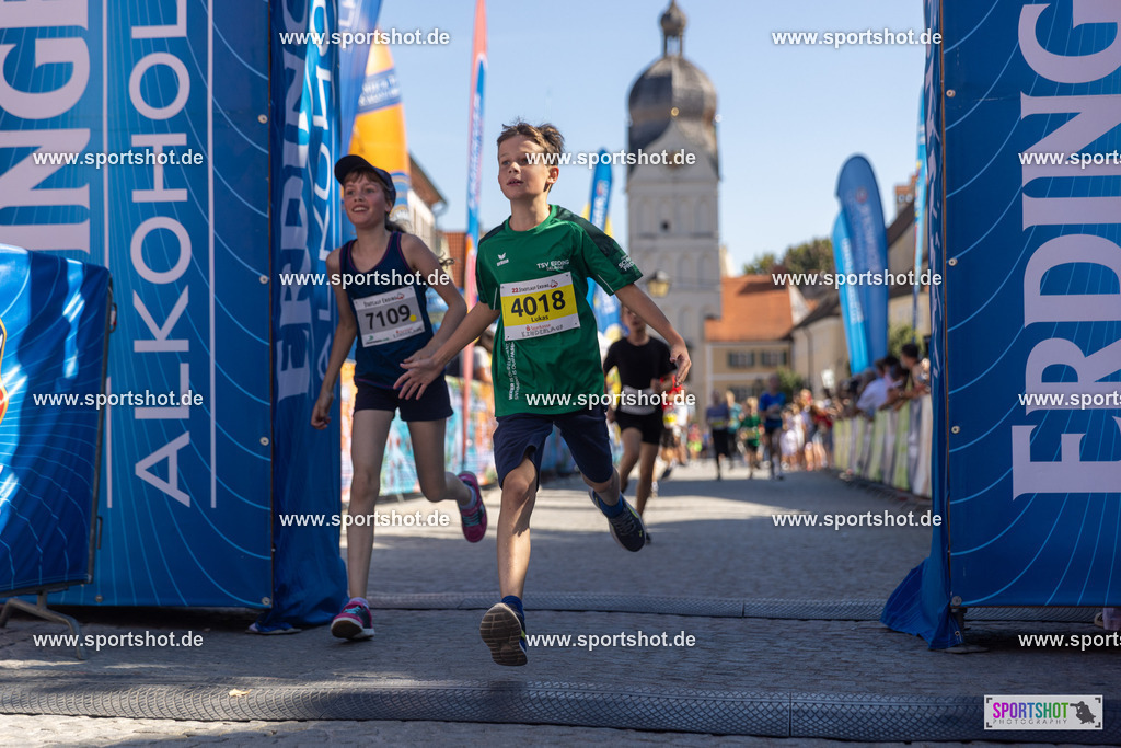 VJ__3452 | Stadtlauf Erding 2025 #stadtlauferding #erdingstadtlauf #stadtlauf_erding #laufmotivation #trisporterding #yourpictrs #sportshot_your_pictrs