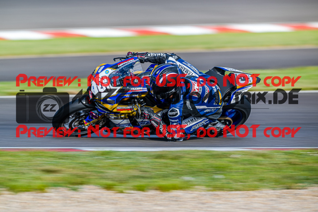 MaZZes_FotoMatrix_220506_93913 | Fotograf Mathias Schmid
Sportfotograf,
Eventfotograf,
Hochzeitsfotograf,
Portraitfotograf