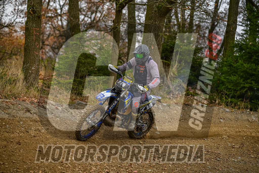 NZ8_4322 | grenznic640