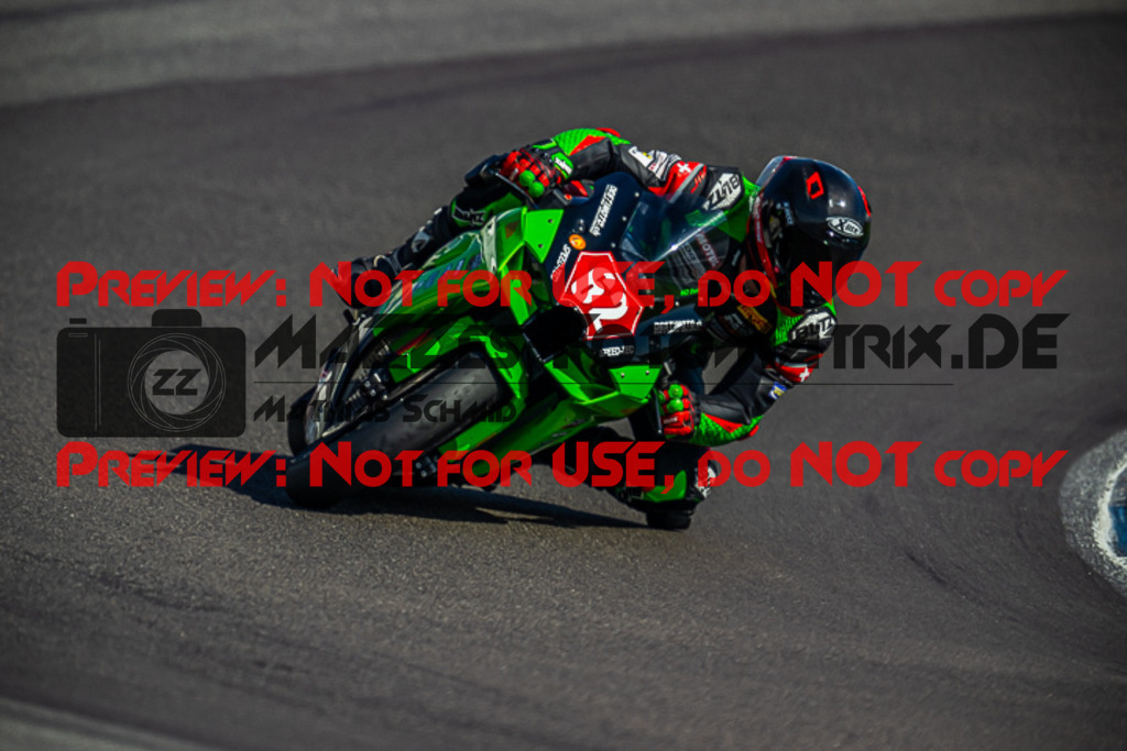 MaZZes_FotoMatrix_220923_2892 | PRO SUPERSTOCK