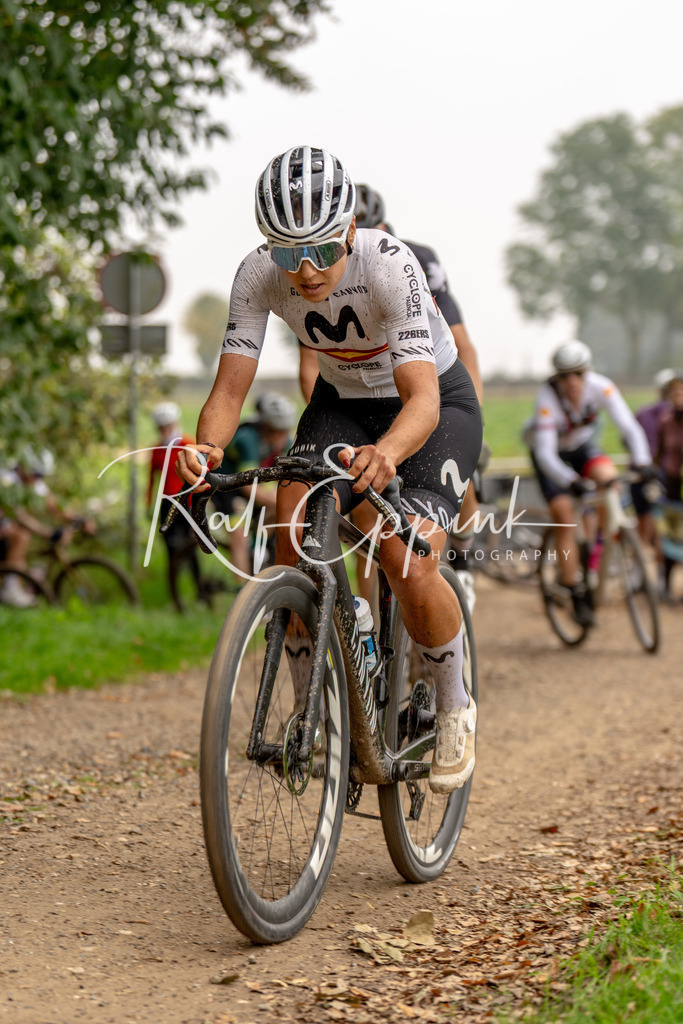 Ralf Eppink Photography 20251011_DSC00909 | Sportfotografie, Eventfotografie, Porträtfotografie, Radsport Fotograf, Triathlon Fotograf, Düsseldorf Fotograf, Köln Fotograf, Actionfotografie, Teamfotografie, Peoplefotografie, Business Portraits, Veranstaltungsfotografie, Reportagefotografie - Realisiert mit Pictrs.com
