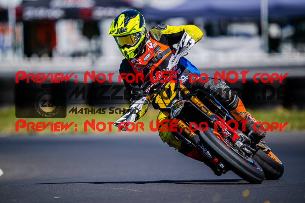 MaZZes_FotoMatrix_220703_9194 | S2