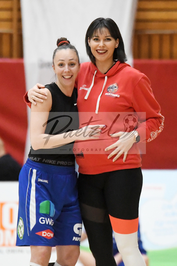 20200126_PANHAL_0009 | Basketball, Frauen:   beim Spiel der Toyota DBBL zwischen GiroLive-Panthers Osnabrück vs. GISA LIONS SV Halle am 26.01.2020 im Panthers Dome in Osnabrück, Deutschland.(Foto von Nico Paetzel) - Realisiert mit Pictrs.com