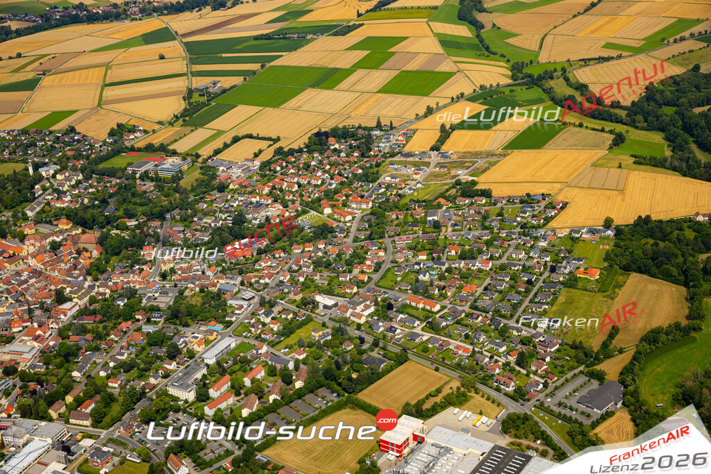 Das Luftbild zeigt :  Bad Rodach - Die Luftaufnahme wurde 2024 vom UL-Flugzeug aus erstellt ( keine Drohne ) - Hochauflösende Luftaufnahme - Für grossformatige Ausdrucke geeignet. Die Geschenkidee !Mit Lizenz und Bildrechte bestellbar