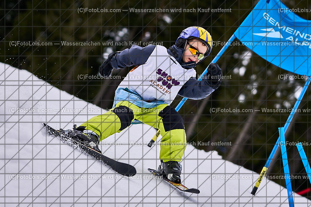 ALP5663_Schischule Haginger_Semesterkurs_Skigruppe EVA | (C)FotoLois.com, Alois Spandl. Schischule Haginger, Semesterkurs-Abschlusstag mit Rennlaufbewerb, Fr 9. Februar 2024.