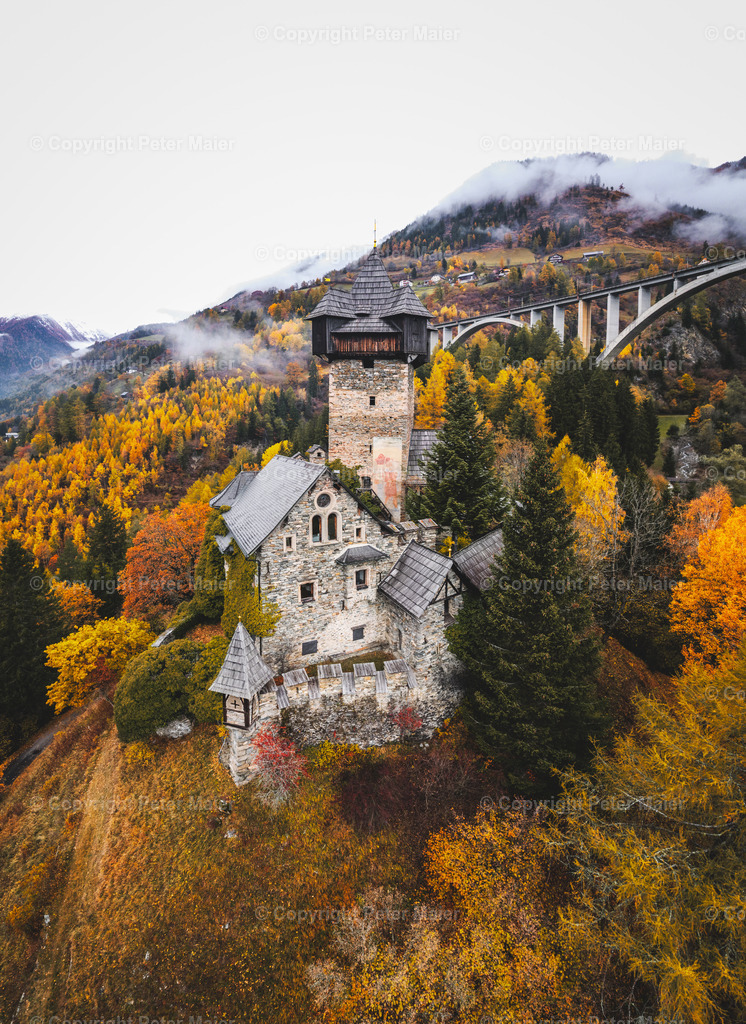 Burg Finkenstein Herbst-6 | piet_flosse