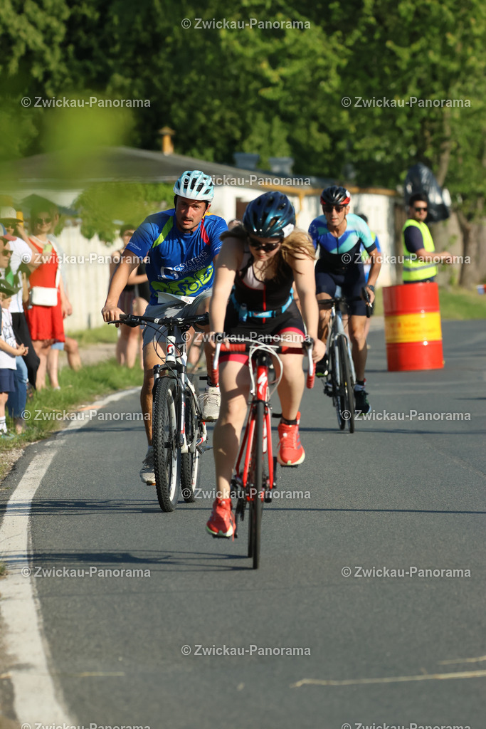 Tag 1 Rad Klein-098 | Urban. Natur. Panorama. Luftbild. 
Der Bildershop für aufregende Perspektiven!
Für Deko, Wandbild und Kalender!
Wir bringen LED-Bilder zum Leuchten!
