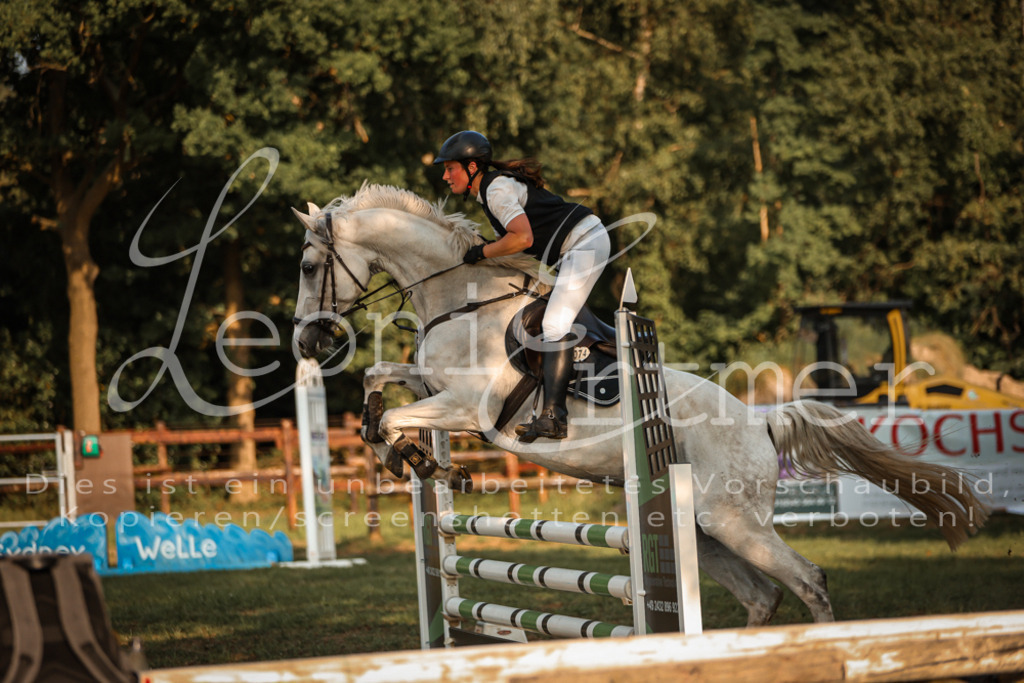 18.FrSpA00096 | Leoni Ertmer Photography - Realisiert mit Pictrs.com