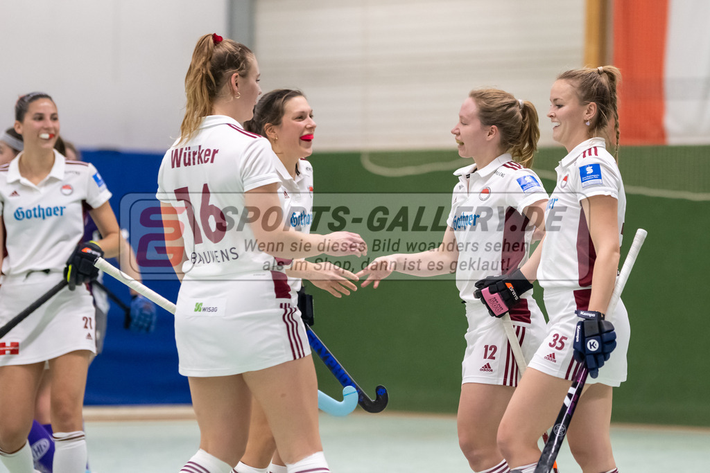 SFE_20221126_0126 | 1. Bundesliga Hockey Damen Rot-Weiss Köln - Bonner THV am 26.11.2022 in Köln (KTHC Stadion Rot-Weiss Köln Tennis and Hockey Club), Photo: Stephan Fehrmann 2022 (Sports-Gallery)