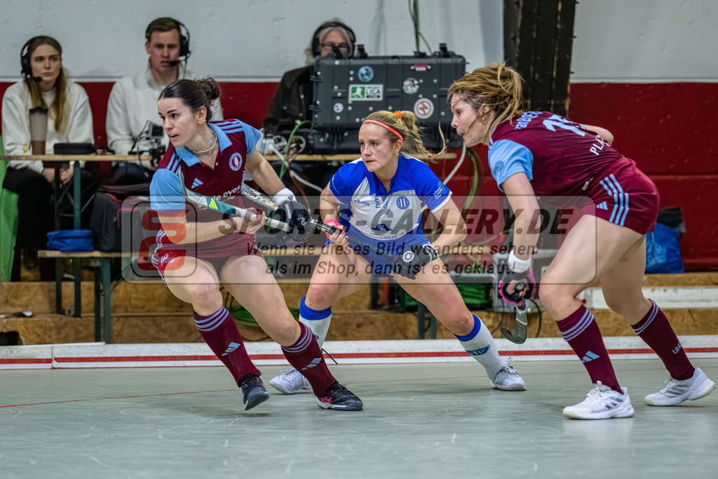 SM_20260110-DZ9_9866 | 1.Bundesliga Hallenhockey  (W) UHC - GTHGC / 7:4 (4:3)