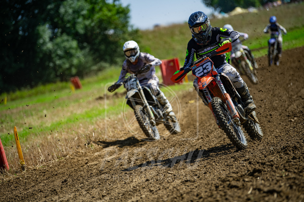 MXO (230) | Paeschuphoto Shop - Wer nicht sucht der auch nicht findet.Ob Motocrossbilder oder von einem besuchtem Spiel, Hauptsache Action. - Realisiert mit Pictrs.com