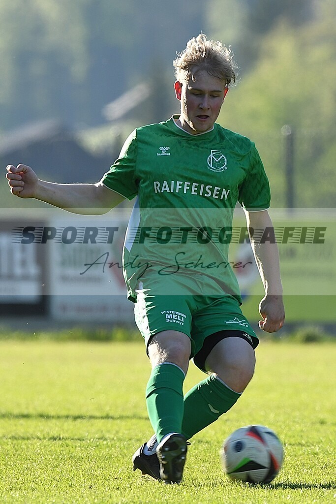 aDSC_3418 | Kaufen Sie Sportbilder im Onlineshop von Andy Scherrer Sportfotografie. Faszinierende Bilder von Sportevents aus der ganzen Schweiz. Fussball, Frauenfussball, Unihockey, Handball, Schwingen und weiteren Sportarten. - Realisiert mit Pictrs.com