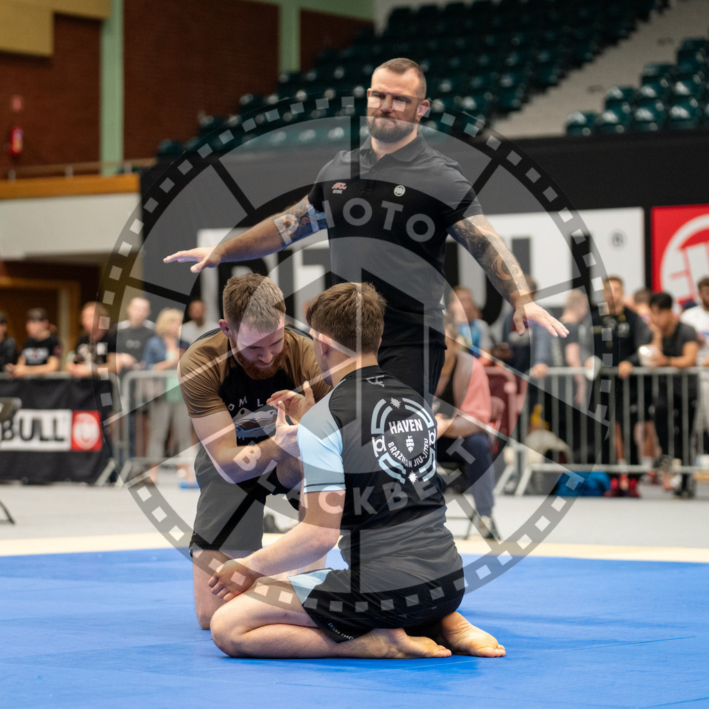 20230311PBB6071 | Maernum Tom vs Bart Dubbeldam compete during the ADCC Central European Open Competition in the Arena Ursyniow in Warsaw, Poland, on June 17, 2023.