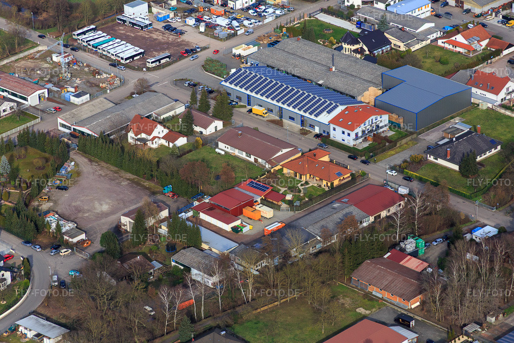 Luftbild: Gewerbegebiet Am Kleinwald mit Klarsicht-Verpackungen Weber GmbH und Helmut Pfanger Installateur in Herxheim bei Landau im Bundesland Rheinland-Pfalz in Deutschland. Foto: IMG_086429.jpg vom 26.02.2016 durch Werner Riehm/FLY-FOTO.de