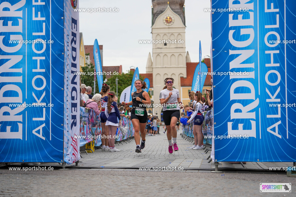 DSC02821 | Stadttriathlon Erding 2025. #yourpictrs #sportshot_your_pictrs @Sportshotphotography #stadttriathlonerding Copyright: www.sportshot.de