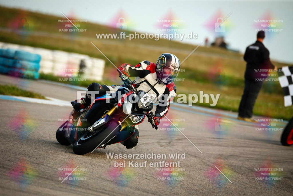 _MOT5253 | Hier findet Ihr Bilder von Touristenfahrten auf der Nürburgring Nordschleife oder von anderen Veranstaltungen die ich besucht habe. Viel Spass beim Durch Schauen 