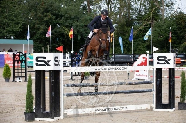 2B4A1171 | pixelfaenger - Realisiert mit Pictrs.com