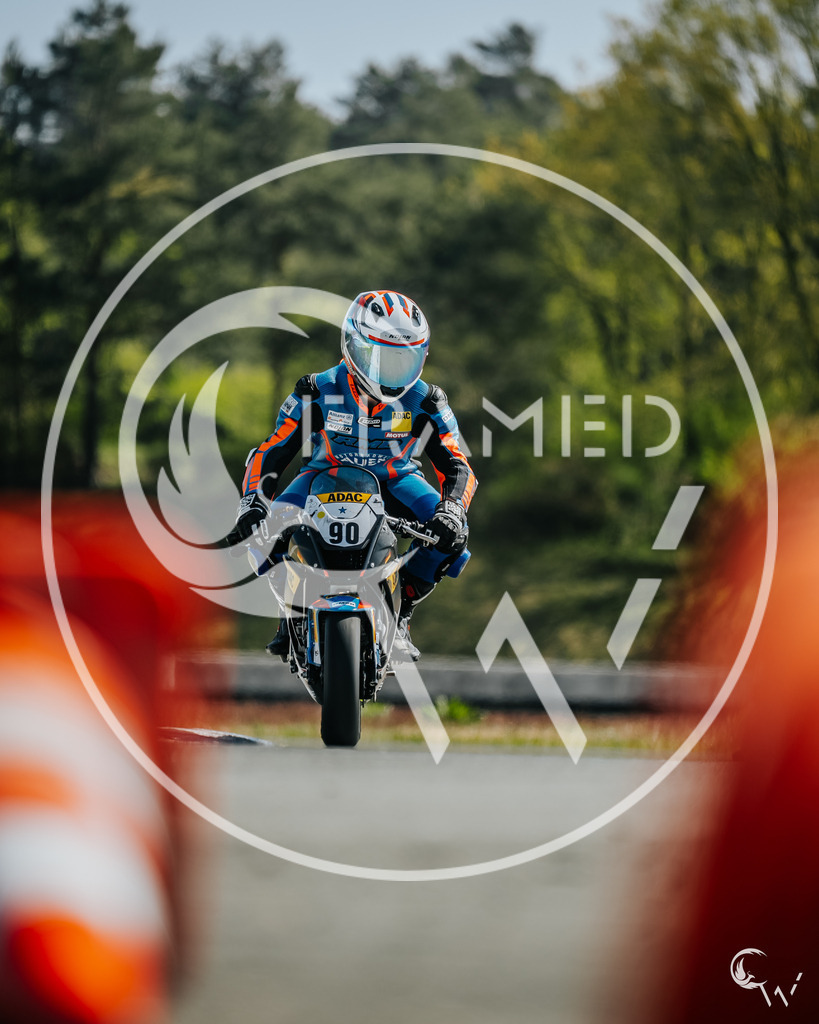 90-18 | cw-framed