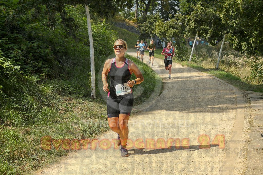 250824_1454_EX1_7979 | Sportfotografie im Rhein-Sieg Kreis, Köln, Bonn, NRW, Rheinland Pfalz, Hessen, etc. Unser Tätigkeitsfeld umfasst den Laufsport vom Volkslauf über den Marathon, Duathlon, Triathon bis zum Ultralauf wie Kölnpfad Ultra oder Schindertrail.