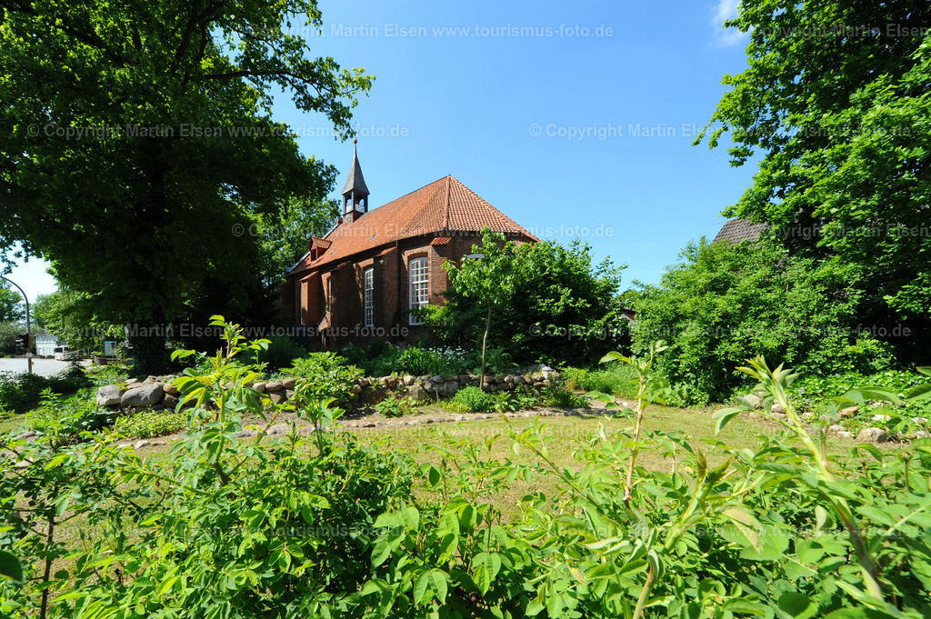 Himmelpforten_ELS_493623624a | Himmelpforten - Aufnahmedatum: 02.06.2010, Aufnahmehöhe:  m, Koordinaten:  - , Bildgröße: 4256 x  2832 Pixel - Copyright 2010 by Martin Elsen, Kontakt: Tel.: +49 157 74581206, E-Mail: info@schoenes-foto.deSchlagwörter: - Realisiert mit Pictrs.com