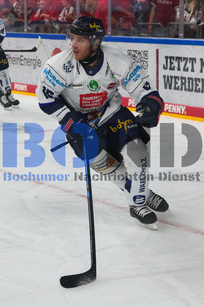 SES_KOLISE20251012-19 | bond - Realisiert mit Pictrs.com