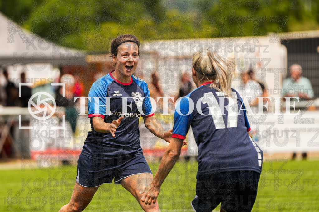 GER, FC Hauingen - SV Waldhaus, Frauen-Fussball, Rothaus Bezirkpokal, Finale, Saison 2024/2025, 29.05.2025 | GER, FC Hauingen - SV Waldhaus, Frauen-Fussball, Rothaus Bezirkpokal, Finale, Saison 2024/2025, 29.05.2025Foto: TH Fotografie/Alessio Bosco