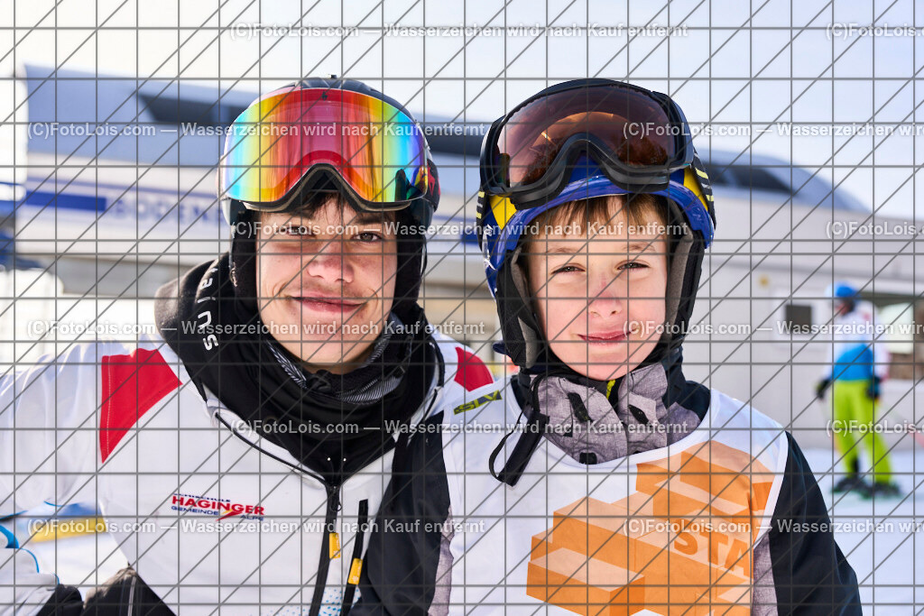 ALP0080_SchiSchule Haginger_Semesterkurs-Gruppe | Skikurs der Schischule Haginger in Mitterbach auf der Gemeindealm, Fr 7. Februar 2025.