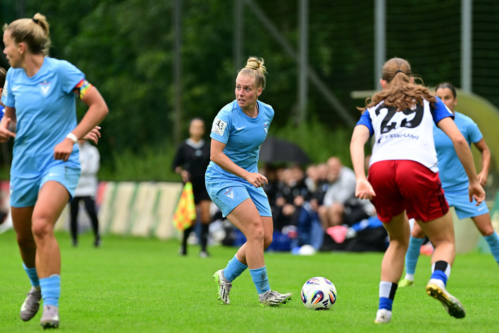 Fußball I Frauen I Saison 2025-2026 I Testspiel I Hamburger SV - FC Viktoria 1889 Berlin | Der Sportfotograf. - Realisiert mit Pictrs.com