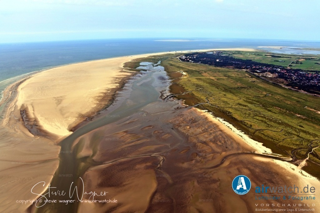 Luftbilder St.Peter-Ording | Entdecken Sie atemberaubende Luftbilder und Fotografien auf airwatch.de - Tauchen Sie ein in eine Welt voller faszinierender Aufnahmen aus der Vogelperspektive.