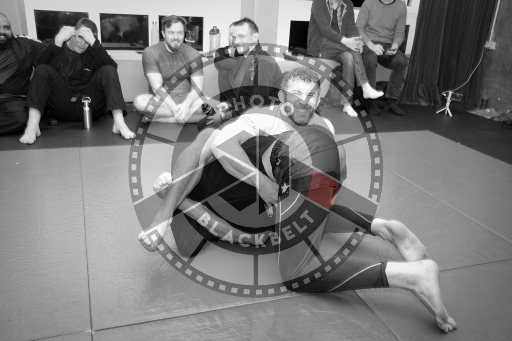 20240413PBB7739 | Fighters compete during the Grapplethon 24hours of rolling for a reason in Hamburg, Germany, on April 13, 2024.