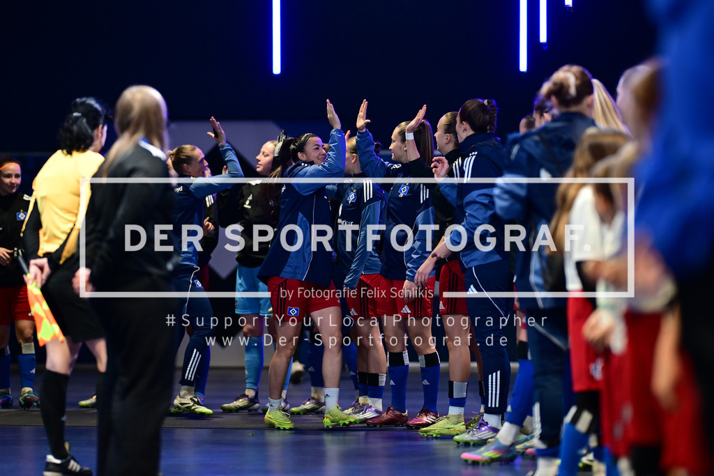 Fußball I Frauen I Saison 2025-2026 I DFB-Pokal I Achtelfinale I Hamburger SV - Bayer 04 Leverkusen I 14814 | Der Sportfotograf. - Realized with Pictrs.com