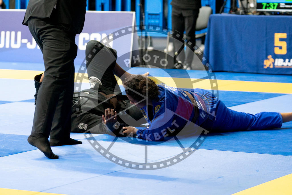 20240124PBB05240 | Fighters compete during the second day of the IBJJF European Championship in Paris, France, on January 24, 2024.