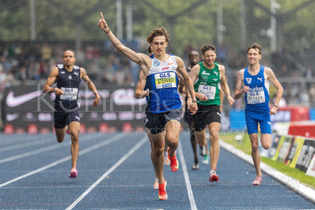 Deutsche Leichtathletik-Meisterschaften; Bochum-Wattenscheid, 26.07.2026 | Alexander Stepanov (VfL Sindelfingen) gewinnt die 800m und ist Deutscher Meister; Deutsche Leichtathletik-Meisterschaften am 26.07.2026 im Lorheide-Stadion, Bochum-Wattenscheid (Nordrhein-Westfalen).
