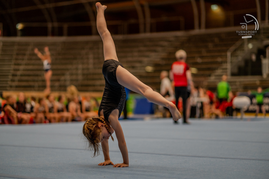 DSC_9801 | "Fussifoto.com – Ihr Ansprechpartner für hochwertige Fotografie! Entdecken Sie kreative Bilder und professionelle Dienstleistungen. Kontaktieren Sie uns für Ihre Projekte!"