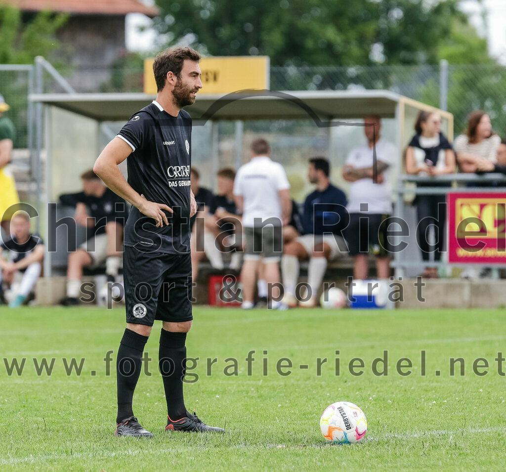 2023-07-02_010_SV_Walpertskirchen_gegen_FC_Herzogstadt | Walpertskirchen, Deutschland, 02.07.2023:
Fußball, Kreisliga 2023 / 2024, Testspiel, SV Walpertskirchen gegen FC Herzogstadt, Endergebnis: 

Foto: Christian Riedel / fotografie-riedel.net