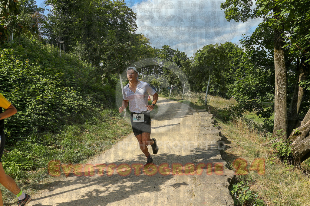 250824_1448_EX1_7616 | Sportfotografie im Rhein-Sieg Kreis, Köln, Bonn, NRW, Rheinland Pfalz, Hessen, etc. Unser Tätigkeitsfeld umfasst den Laufsport vom Volkslauf über den Marathon, Duathlon, Triathon bis zum Ultralauf wie Kölnpfad Ultra oder Schindertrail.