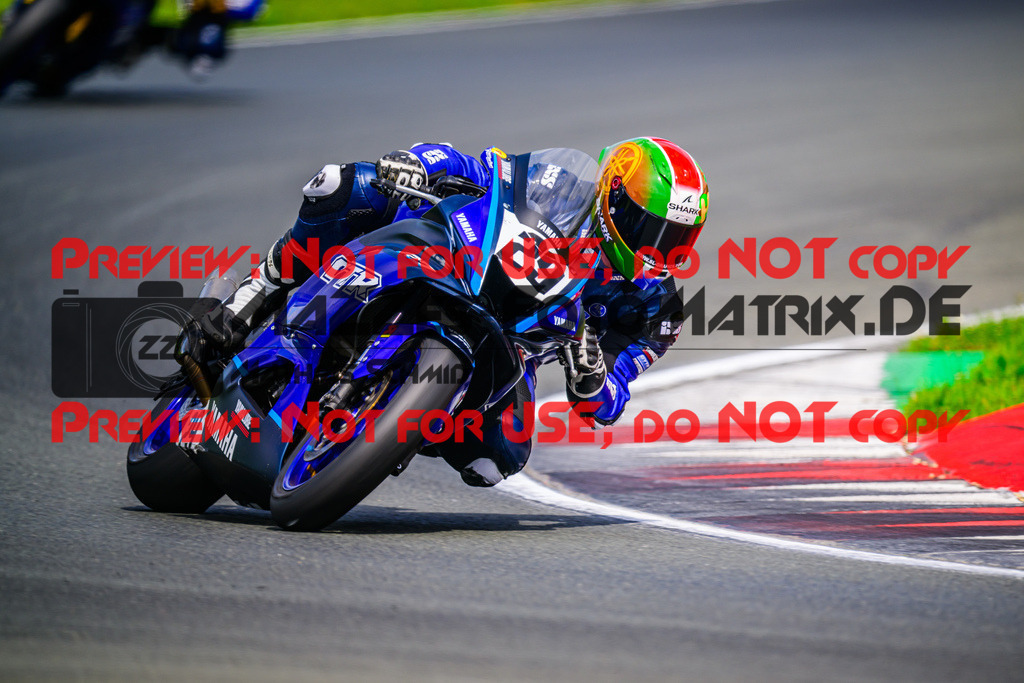 MaZZes_FotoMatrix_240531_6007705_9599 | R7