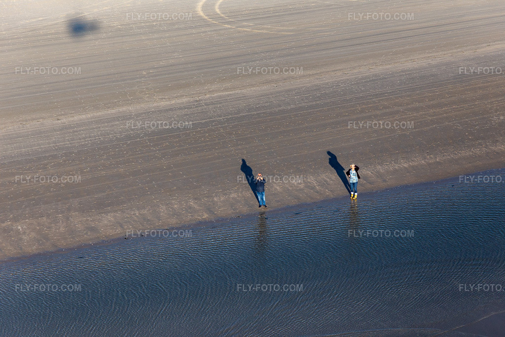 Aerial view: Fanoe Bad Beach in Fanø in the state South Denmark, Denmark.Photo: IMG_118782.jpg taken on 09/21/2019 by Werner Riehm/FLY-FOTO.comResolution of the original: 5472 x 3648 px