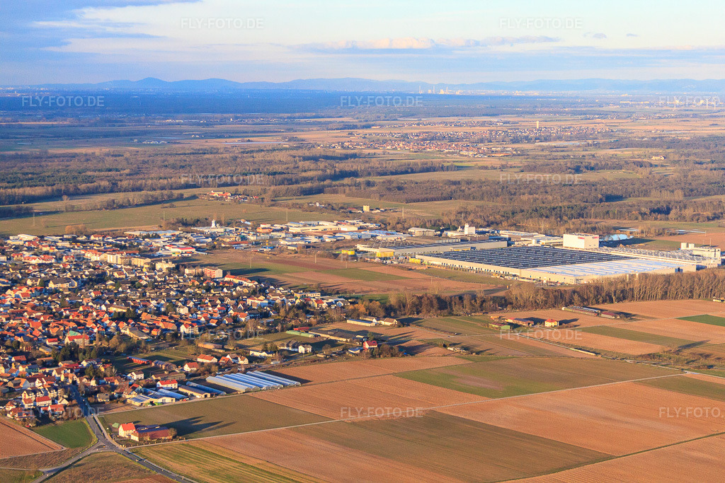 Luftbild: Interpark von Südwesten in Offenbach an der Queich im Bundesland Rheinland-Pfalz in Deutschland. Foto: IMG_62229.jpg vom 23.02.2014 durch Werner Riehm/FLY-FOTO.de